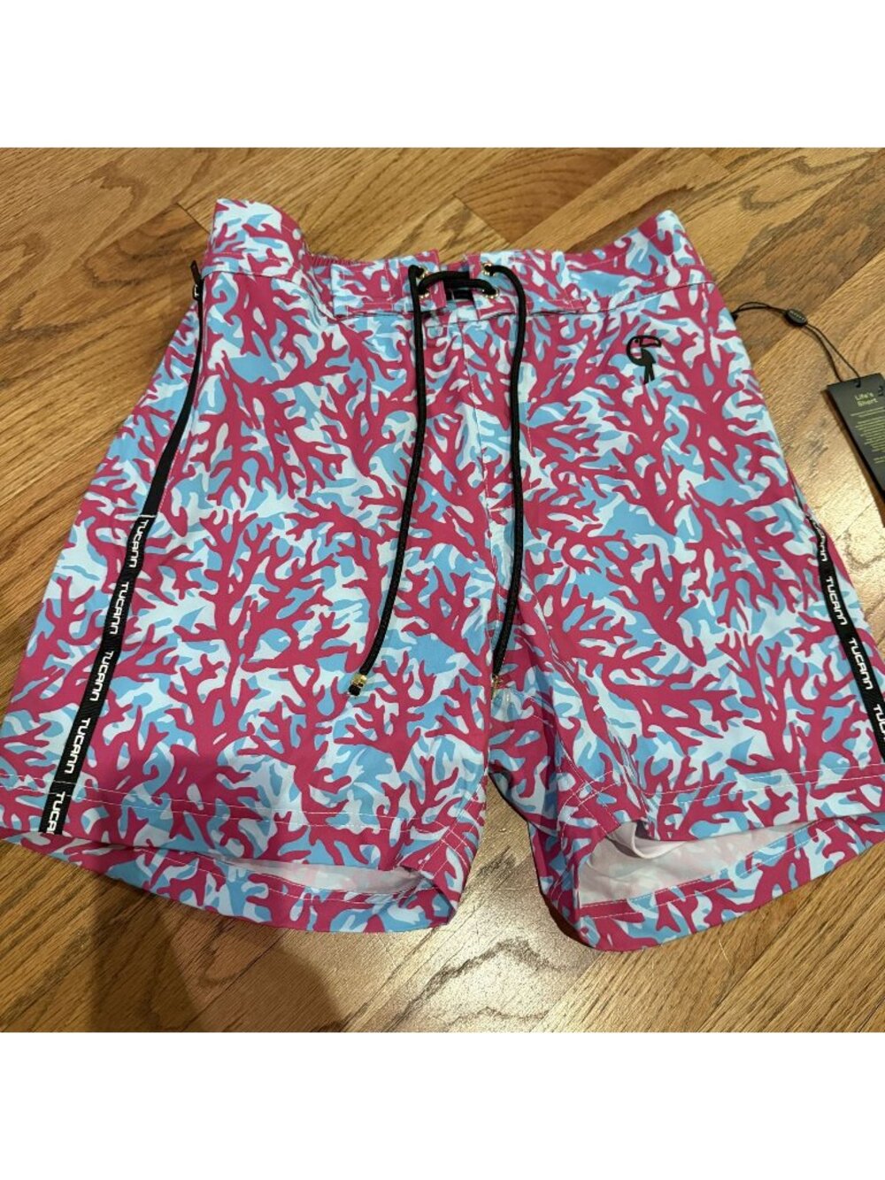 TUCANN MENS CORAL BLUE PINK SWIM TRUNK SHORTS NEW SMALL